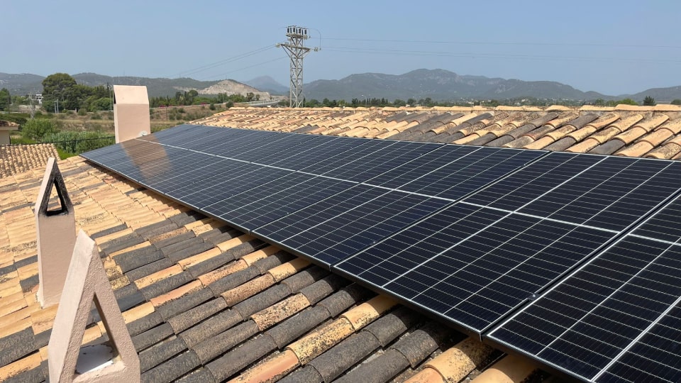 Instalación Fotovoltaica Doméstica en Son Sardina (Mallorca)