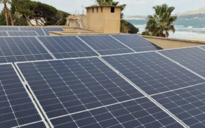 Instalación Fotovoltaica en Apartamentos Comunitarios en Playa de Muro (Mallorca)